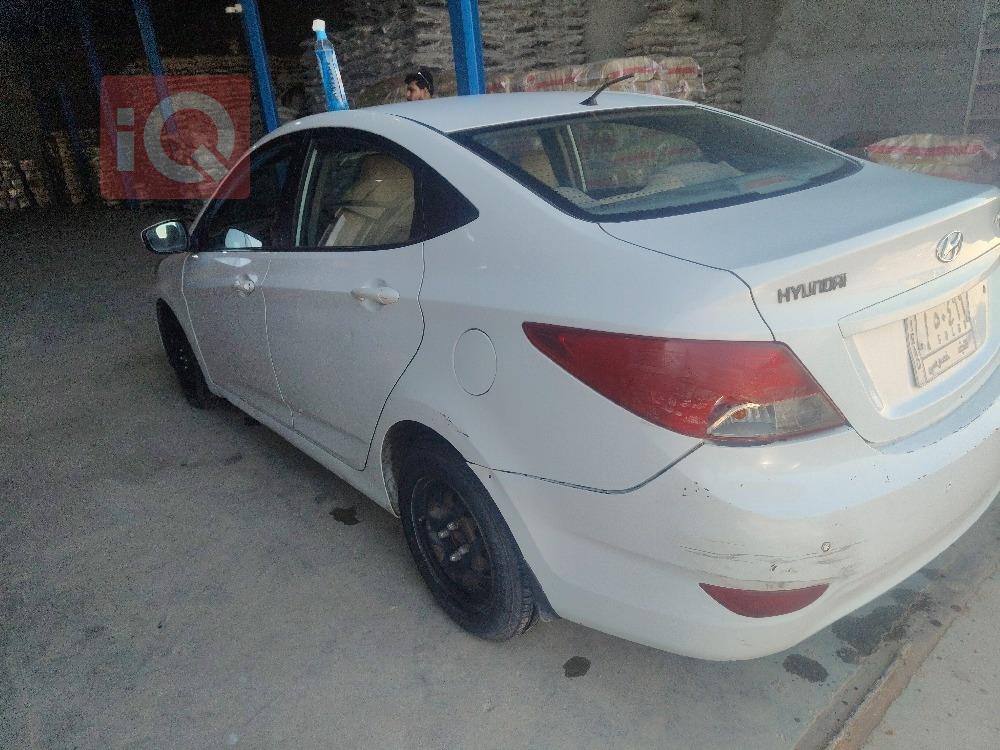 هیۆندای ئەکسنت